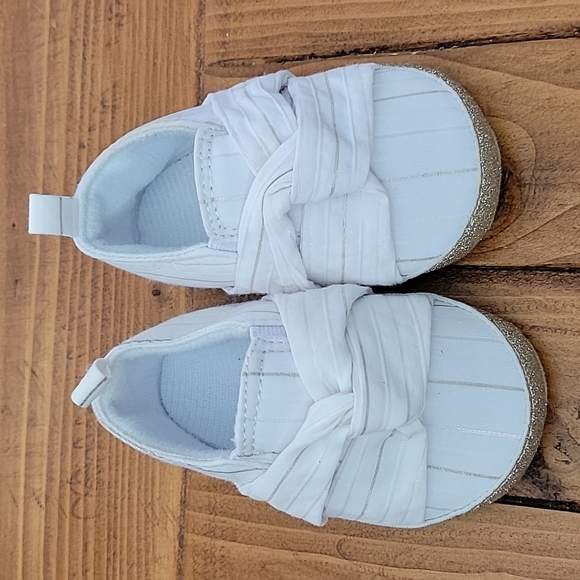 Baby sandals bundle NWOT never worn - Picture 6 of 6